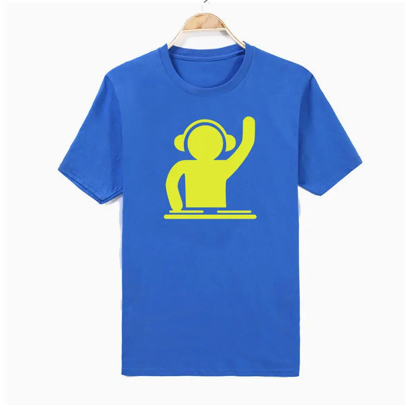 2019 summer brand Man T-shirt DJ Turntables Techno Club Music Headphones Cotton Tops Short Sleeve Plus Size T-shirt For