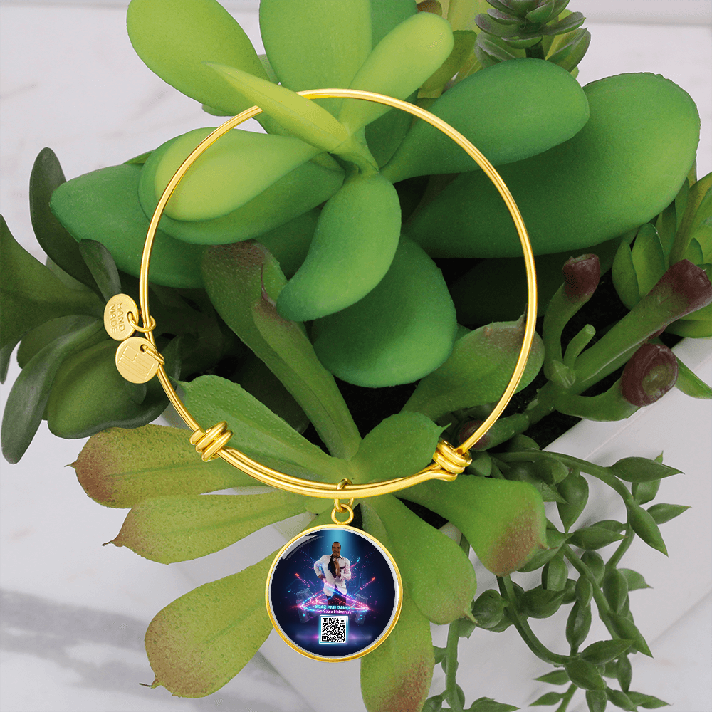 ✨ Ritmo Vivo Interactive Merch™ — Scan it — your salsa dancer comes alive in hologram. ShineOn Fulfillment