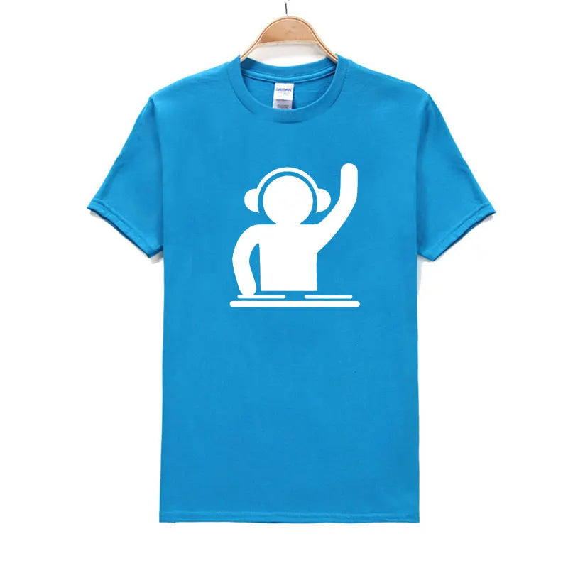 2019 summer brand Man T-shirt DJ Turntables Techno Club Music Headphones Cotton Tops Short Sleeve Plus Size T-shirt For