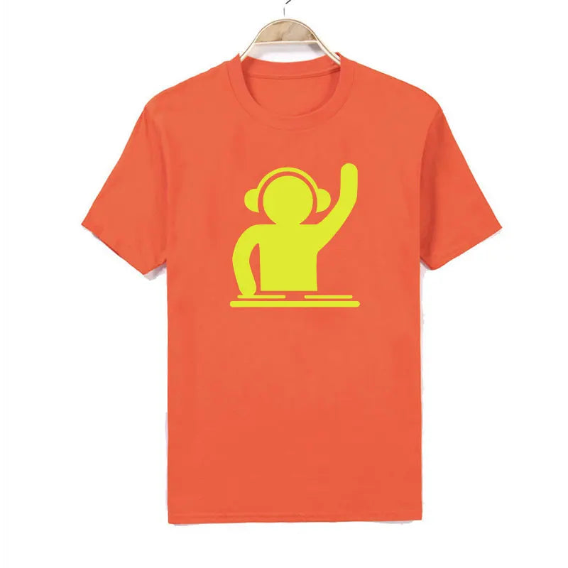 2019 summer brand Man T-shirt DJ Turntables Techno Club Music Headphones Cotton Tops Short Sleeve Plus Size T-shirt For
