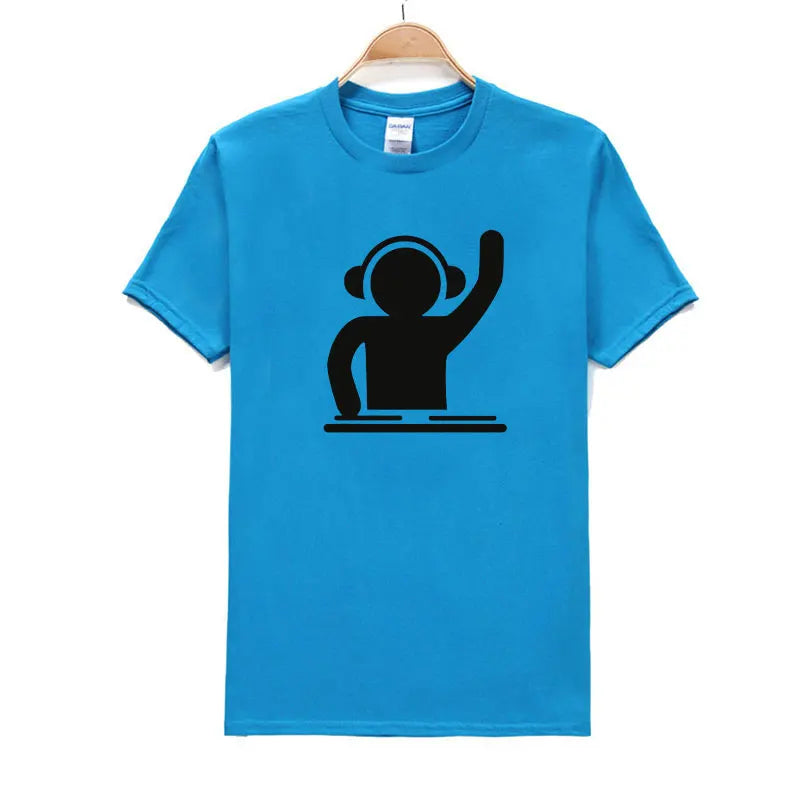 2019 summer brand Man T-shirt DJ Turntables Techno Club Music Headphones Cotton Tops Short Sleeve Plus Size T-shirt For