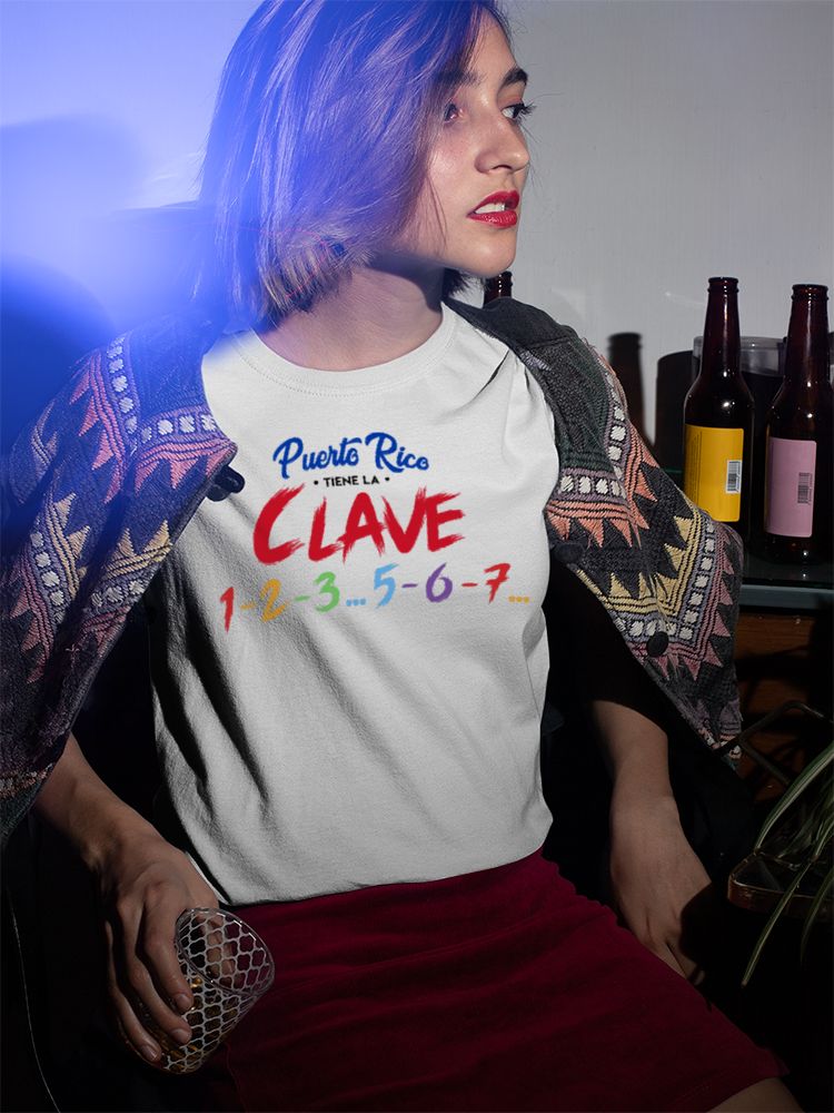 Dancing T-Shirt ( Unisex). Scan with your phone and learn to Dance en Clave!